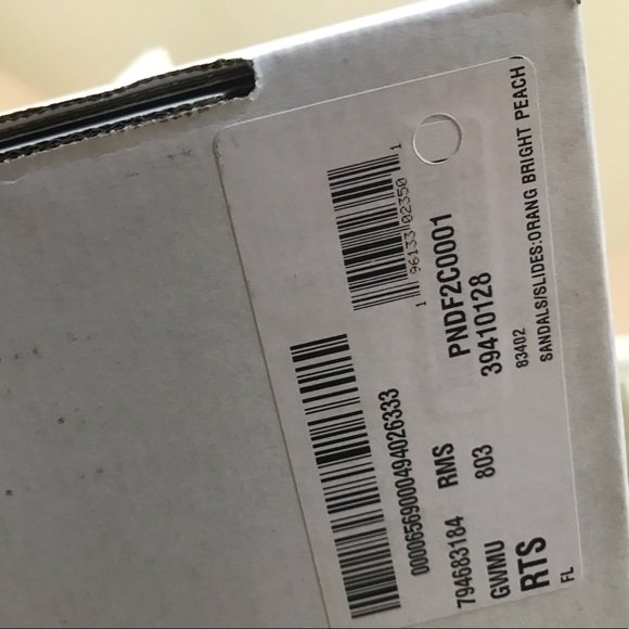 Tory Burch Miller Cloud Sandals Size 7.5 
Color: Orange Bright Peach/ Natural - Picture 11 of 12